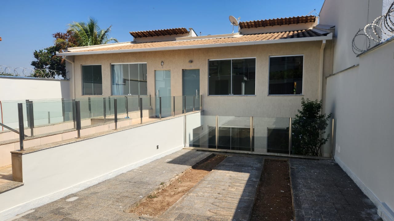APARTAMENO 2 QUARTOS BAIRRO SENHORA DE FATIMA